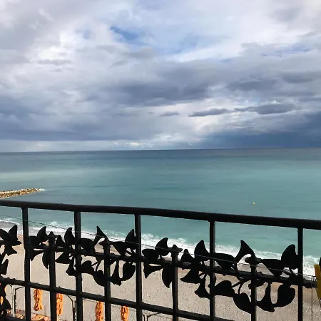 Apartment Belle Epoque 2 Menton